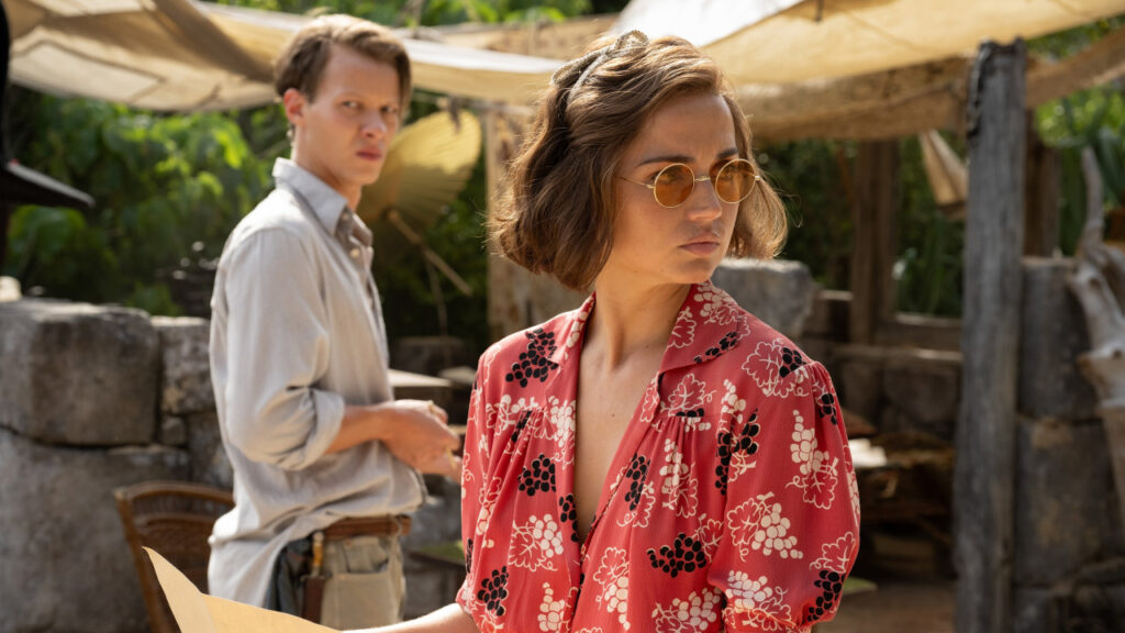  Ana de Armas offers a strong interpretation of her character -The Latino Slant