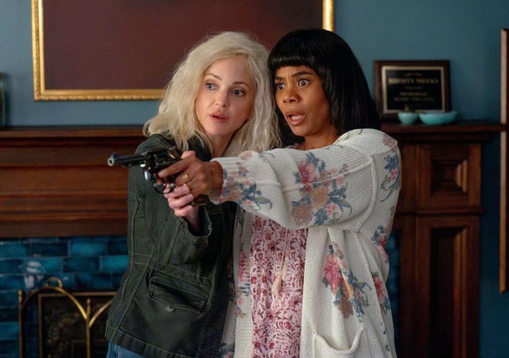 Anna Faris reprises her role in the "Scary Movie" franchise. - The Latino Slant