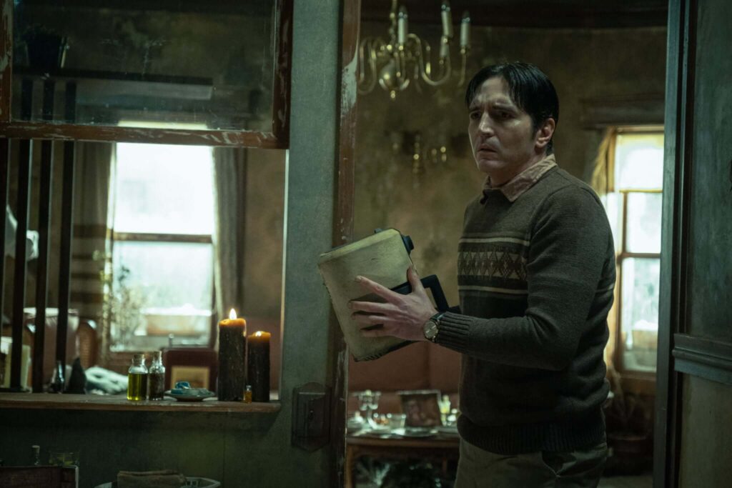 Joe (David Dastmalchian) clutches his air fryer in "Rosario." - The Latino Slant